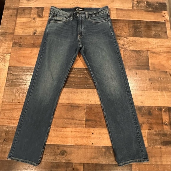 Revtown Sharp Straight Jeans - Picture 2 of 9